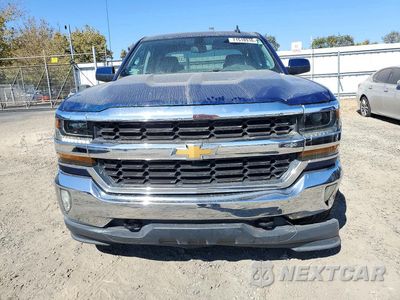 Piąte zdjęcie samochodu w środku: 2017 CHEVROLET SILVERADO K1500 LT VIN:3GCUKRER1HG464851 - miniatura