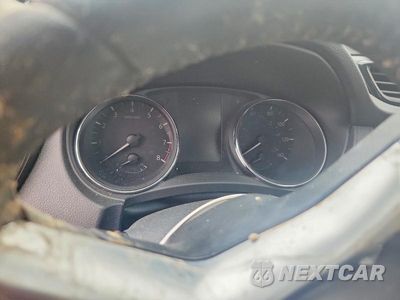 Zdjęcie 9 z 14 samochodu: 2019 NISSAN ROGUE SV VIN:5N1AT2MT1KC735191 - miniatura