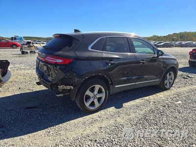 Trzecie zdjęcie samochodu z tyłu: 2018 LINCOLN MKC PREMIERE VIN:5LMCJ1C93JUL11936 - miniatura