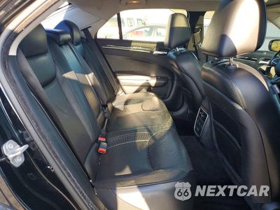 Zdjęcie 10 z 13 samochodu: 2016 CHRYSLER 300C VIN:2C3CCAKG1GH325450 - miniatura