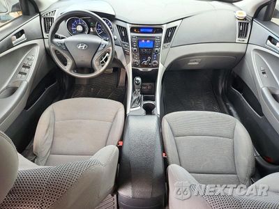 Zdjęcie 8 z 12 samochodu: 2012 HYUNDAI SONATA GLS VIN:5NPEB4AC2CH421144 - miniatura