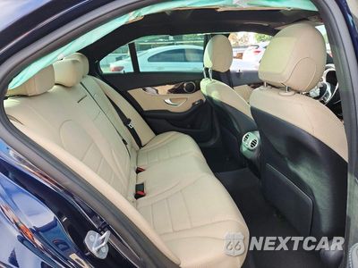Zdjęcie 10 z 12 samochodu: 2019 MERCEDES-BENZ C 300 VIN:55SWF8DB2KU313556 - miniatura