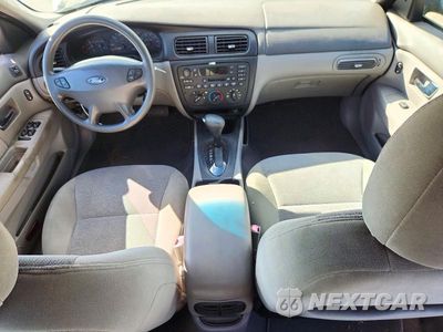 Zdjęcie 8 z 12 samochodu: 2000 FORD TAURUS SES VIN:1FAFP55UXYA130717 - miniatura