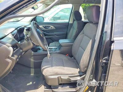 Zdjęcie 7 z 13 samochodu: 2019 CHEVROLET TRAVERSE LS VIN:1GNERFKW6KJ111558 - miniatura