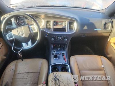 Zdjęcie 8 z 12 samochodu: 2012 DODGE CHARGER SXT VIN:2C3CDXHG8CH129281 - miniatura