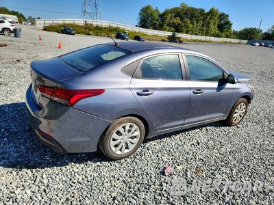 Trzecie zdjęcie samochodu z tyłu: 2019 HYUNDAI ACCENT SE VIN:3KPC24A39KE065351 - miniatura