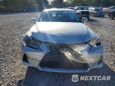 Piąte zdjęcie samochodu w środku: 2018 LEXUS IS 300 VIN:JTHBA1D27J5067558 - miniatura