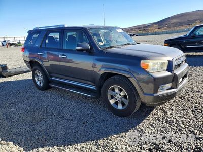 Czwarte zdjęcie samochodu z boku: 2011 TOYOTA 4RUNNER SR5 VIN:JTEZU5JR6B5030742 - miniatura