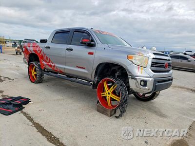 Czwarte zdjęcie samochodu z boku: 2014 TOYOTA TUNDRA CREWMAX SR5 VIN:5TFEY5F12EX172671 - miniatura