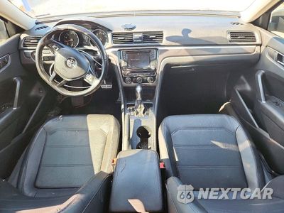 Zdjęcie 8 z 12 samochodu: 2018 VOLKSWAGEN PASSAT S VIN:1VWAA7A31JC016157 - miniatura