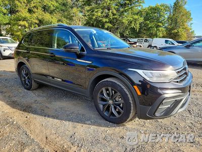 Czwarte zdjęcie samochodu z boku: 2024 VOLKSWAGEN TIGUAN SE VIN:3VV3B7AX9RM123884 - miniatura
