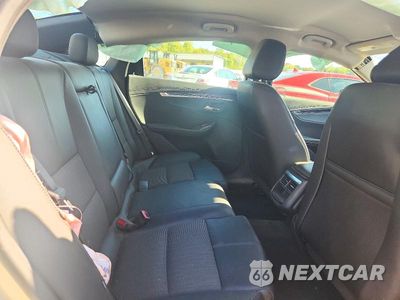 Zdjęcie 10 z 12 samochodu: 2015 CHEVROLET IMPALA LT VIN:2G1115SL4F9100910 - miniatura