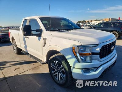 Czwarte zdjęcie samochodu z boku: 2022 FORD F150 SUPER CAB VIN:1FTFX1E80NKD30999 - miniatura