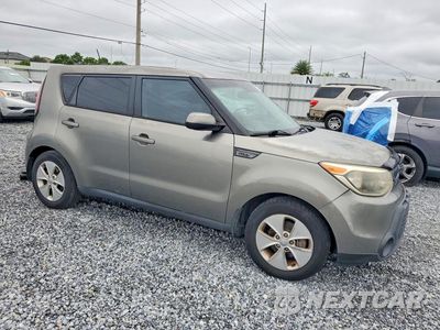 Czwarte zdjęcie samochodu z boku: 2015 KIA SOUL BASE VIN:KNDJN2A20F7175754 - miniatura