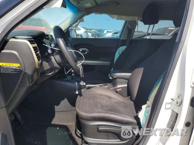 Zdjęcie 7 z 12 samochodu: 2015 KIA SOUL BASE VIN:KNDJN2A22F7186982 - miniatura