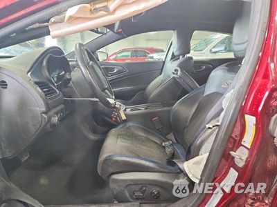 Zdjęcie 7 z 12 samochodu: 2015 CHRYSLER 200 S VIN:1C3CCCBGXFN542917 - miniatura