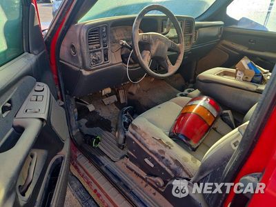 Zdjęcie 8 z 12 samochodu: 2003 GMC SIERRA K2500 HEAVY DUTY VIN:1GTHK29U43E373208 - miniatura