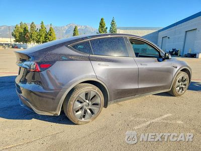 Trzecie zdjęcie samochodu z tyłu: 2024 TESLA MODEL Y VIN:7SAYGDED5RF132254 - miniatura