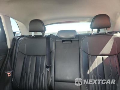 Zdjęcie 10 z 13 samochodu: 2019 AUDI E-TRON PRESTIGE VIN:WA1VAAGE1KB024979 - miniatura