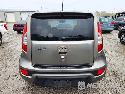 Zdjęcie 6 z 13 samochodu: 2013 KIA SOUL + VIN:KNDJT2A66D7488510 - miniatura