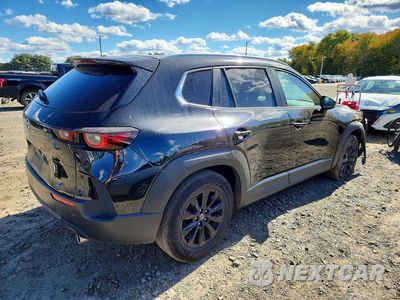 Trzecie zdjęcie samochodu z tyłu: 2026 MAZDA CX-50 PREFERRED VIN:7MMVABBL6TN471955 - miniatura