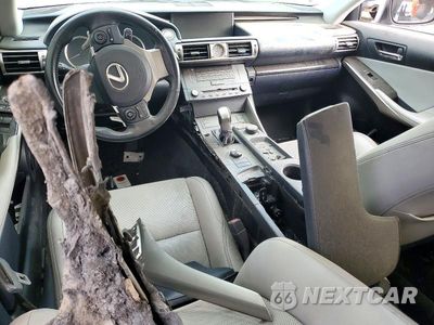 Zdjęcie 8 z 12 samochodu: 2015 LEXUS IS 250 VIN:JTHCF1D22F5017308 - miniatura
