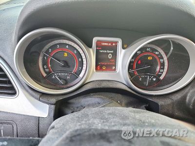 Zdjęcie 9 z 14 samochodu: 2018 DODGE JOURNEY SE VIN:3C4PDCAB0JT294315 - miniatura