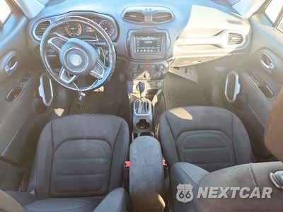 Zdjęcie 8 z 13 samochodu: 2018 JEEP RENEGADE LATITUDE VIN:ZACCJBBB9JPG97815 - miniatura