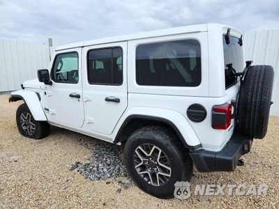 Drugie zdjęcie samochodu z przodu: 2026 JEEP WRANGLER SAHARA VIN:1C4PJXEN0TW185886 - miniatura