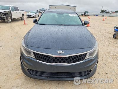 Piąte zdjęcie samochodu w środku: 2016 KIA OPTIMA LX VIN:KNAGT4L30G5070885 - miniatura
