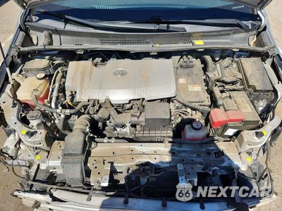 Zdjęcie 11 z 13 samochodu: 2018 TOYOTA PRIUS THREE TOURING VIN:JTDKARFU9J3553654 - miniatura