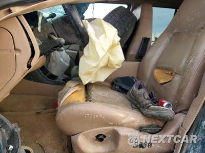Zdjęcie 7 z 13 samochodu: 2001 FORD EXPLORER XLT VIN:1FMDU83P41UB21049 - miniatura