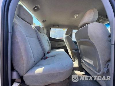 Zdjęcie 6 z 10 samochodu: 2011 TOYOTA TACOMA DOUBLE CAB LONG BED VIN:5TFMU4FN3BX002707 - miniatura