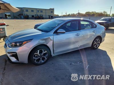2021 KIA FORTE LXS 3KPF24AD0ME377096 - główne zdjęcie licytacji z USA - miniatura