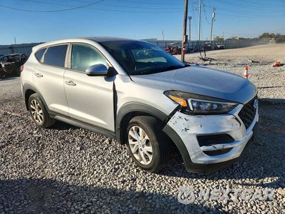 Czwarte zdjęcie samochodu z boku: 2019 HYUNDAI TUCSON SE VIN:KM8J23A49KU967618 - miniatura