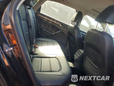 Zdjęcie 10 z 13 samochodu: 2020 VOLKSWAGEN PASSAT R-LINE VIN:1VWMA7A34LC022759 - miniatura