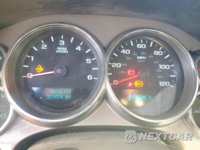 Zdjęcie 9 z 13 samochodu: 2009 CHEVROLET SILVERADO K2500 HEAVY DUTY VIN:1GCHK49K29E151737 - miniatura