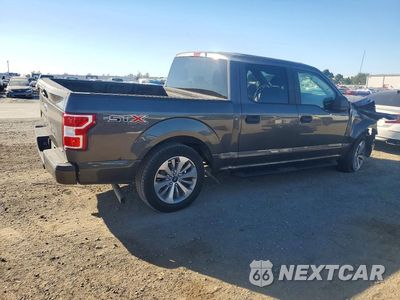 Trzecie zdjęcie samochodu z tyłu: 2018 FORD F150 SUPERCREW VIN:1FTEW1CP6JKF36380 - miniatura
