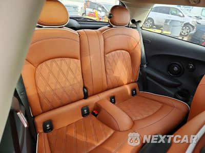 Zdjęcie 10 z 13 samochodu: 2021 MINI COOPER S VIN:WMWXR5C0XM2N54974 - miniatura