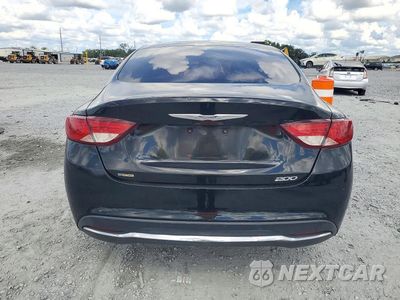 Zdjęcie 6 z 12 samochodu: 2015 CHRYSLER 200 LIMITED VIN:1C3CCCABXFN584400 - miniatura