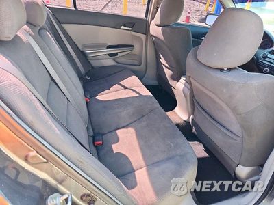 Zdjęcie 10 z 12 samochodu: 2009 HONDA ACCORD EX VIN:1HGCP26789A099006 - miniatura