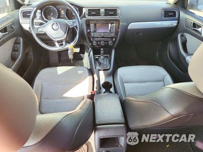 Zdjęcie 8 z 12 samochodu: 2015 VOLKSWAGEN JETTA HYBRID VIN:3VW637AJ0FM307589 - miniatura