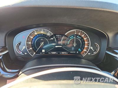 Zdjęcie 9 z 12 samochodu: 2018 BMW 530E VIN:WBAJA9C55JB253332 - miniatura