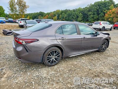 Trzecie zdjęcie samochodu z tyłu: 2021 TOYOTA CAMRY SE VIN:4T1G11BK5MU044778 - miniatura