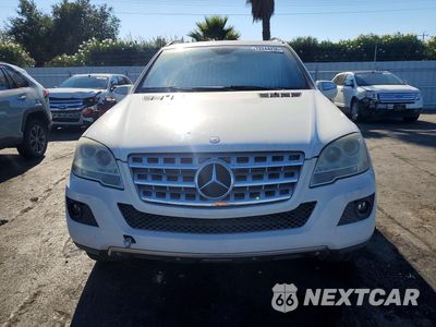 Piąte zdjęcie samochodu w środku: 2010 MERCEDES-BENZ ML 350 BLUETEC VIN:4JGBB2FB0AA621141 - miniatura