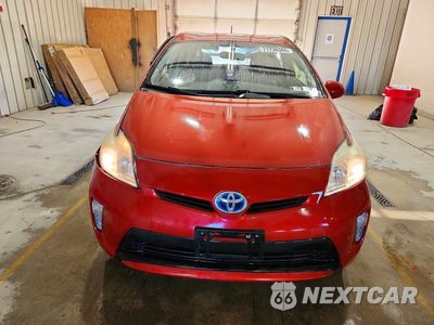 Piąte zdjęcie samochodu w środku: 2013 TOYOTA PRIUS THREE VIN:JTDKN3DU6D1733405 - miniatura