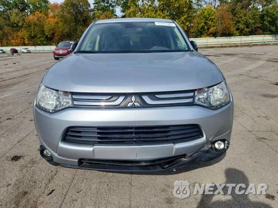 Piąte zdjęcie samochodu w środku: 2014 MITSUBISHI OUTLANDER SE VIN:JA4AZ3A30EZ003580 - miniatura