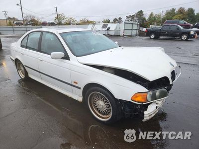 Czwarte zdjęcie samochodu z boku: 2000 BMW 528 I AUTOMATIC VIN:WBADM6342YGU08362 - miniatura