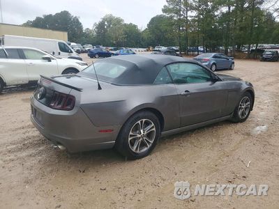 Trzecie zdjęcie samochodu z tyłu: 2014 FORD MUSTANG VIN:1ZVBP8EM7E5220306 - miniatura