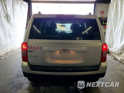 Zdjęcie 6 z 13 samochodu: 2011 JEEP PATRIOT SPORT VIN:1J4NF1GB7BD141557 - miniatura